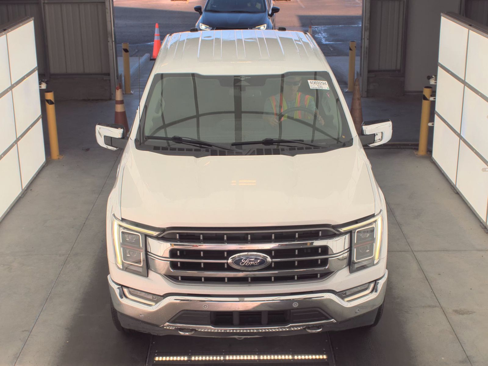 2023 Ford F-150 Lariat AWD