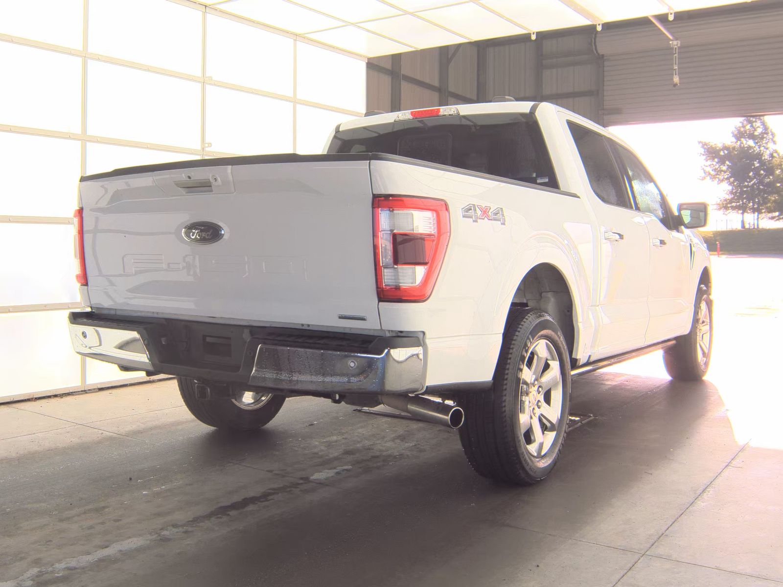 2023 Ford F-150 Lariat AWD