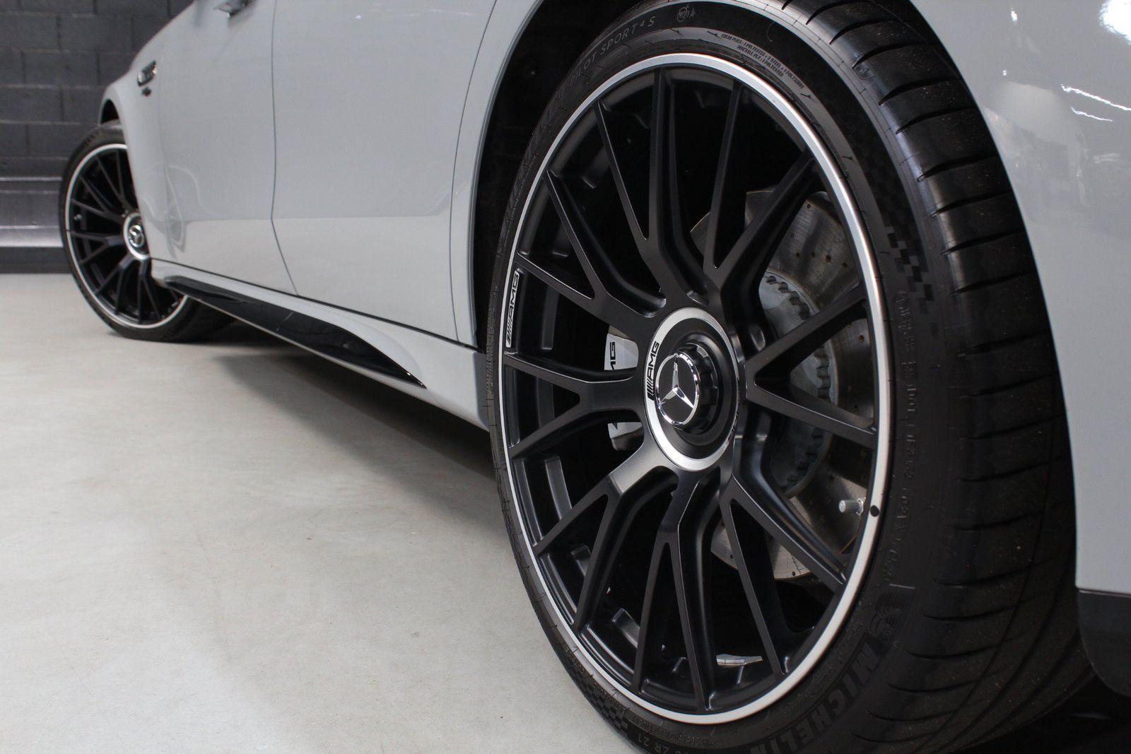 2025 Mercedes-Benz E-Class Hybrid AMG E 53 AWD
