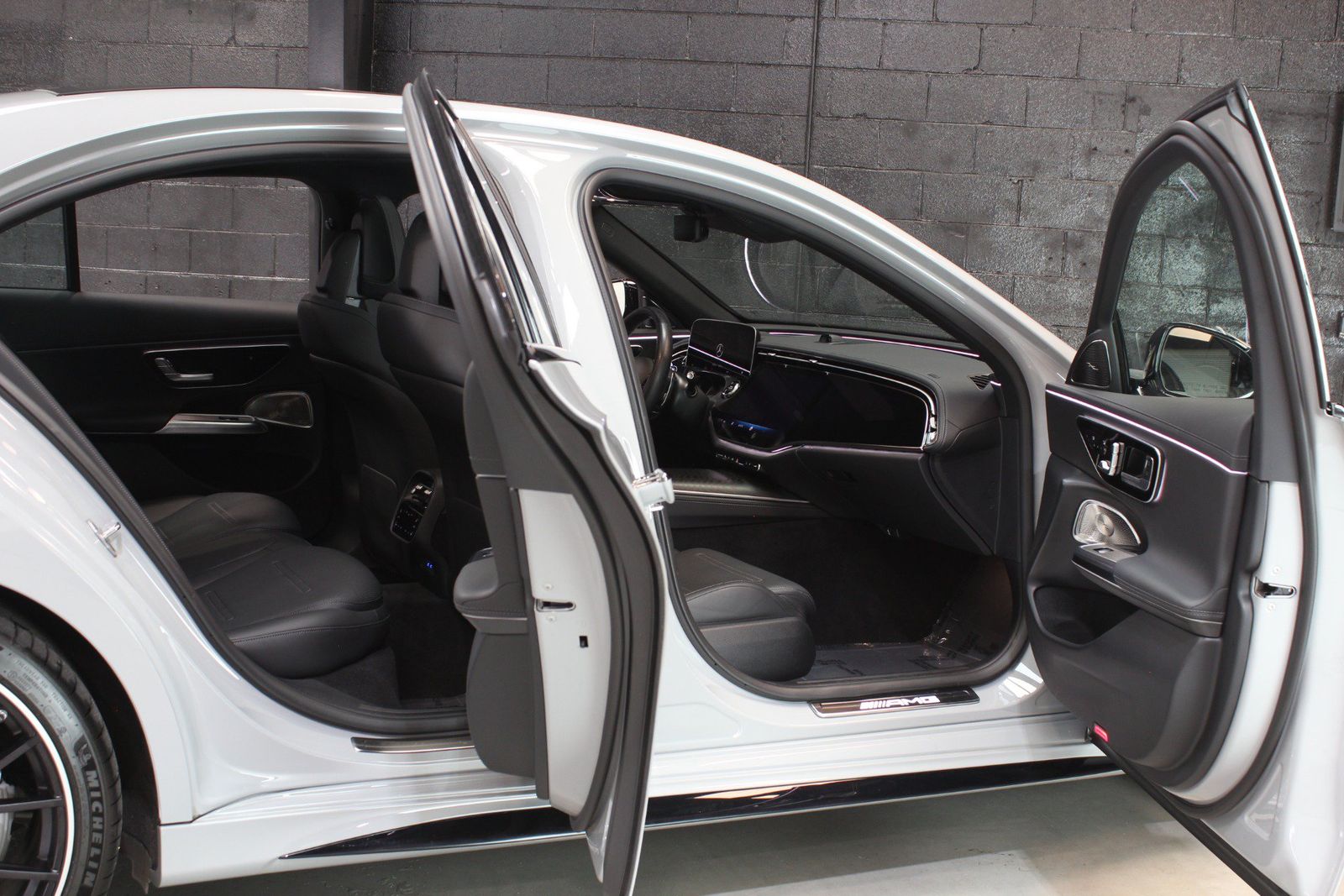 2025 Mercedes-Benz E-Class Hybrid AMG E 53 AWD
