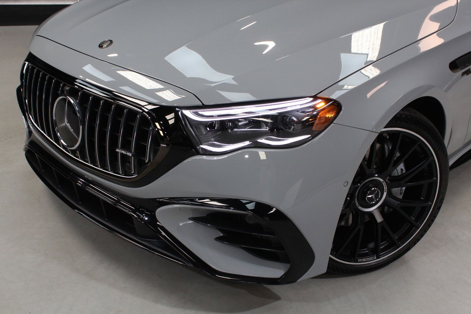 2025 Mercedes-Benz E-Class Hybrid AMG E 53 AWD