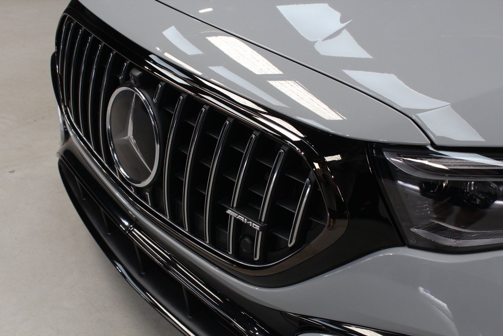 2025 Mercedes-Benz E-Class Hybrid AMG E 53 AWD