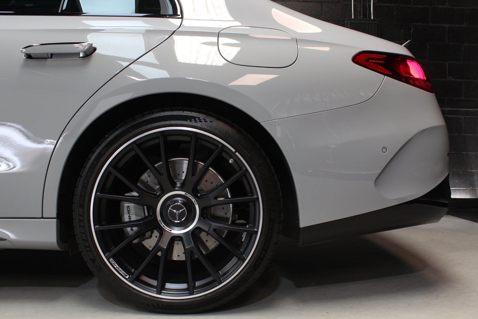 2025 Mercedes-Benz E-Class Hybrid AMG E 53 AWD