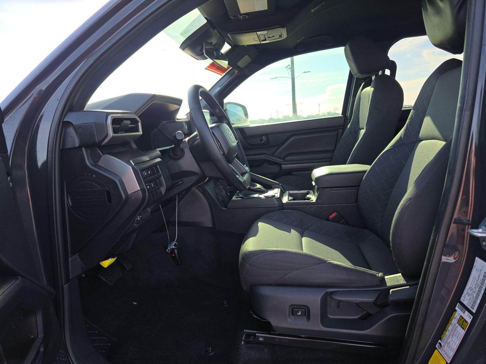 2024 Toyota Tacoma SR5 RWD