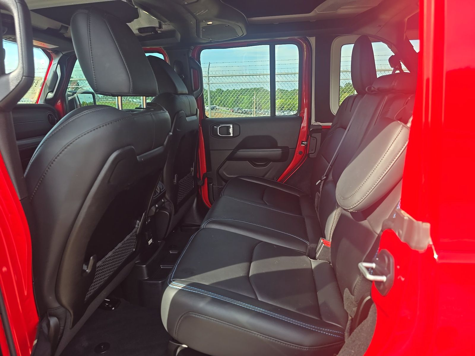 2025 Jeep Wrangler 4xe Rubicon X AWD