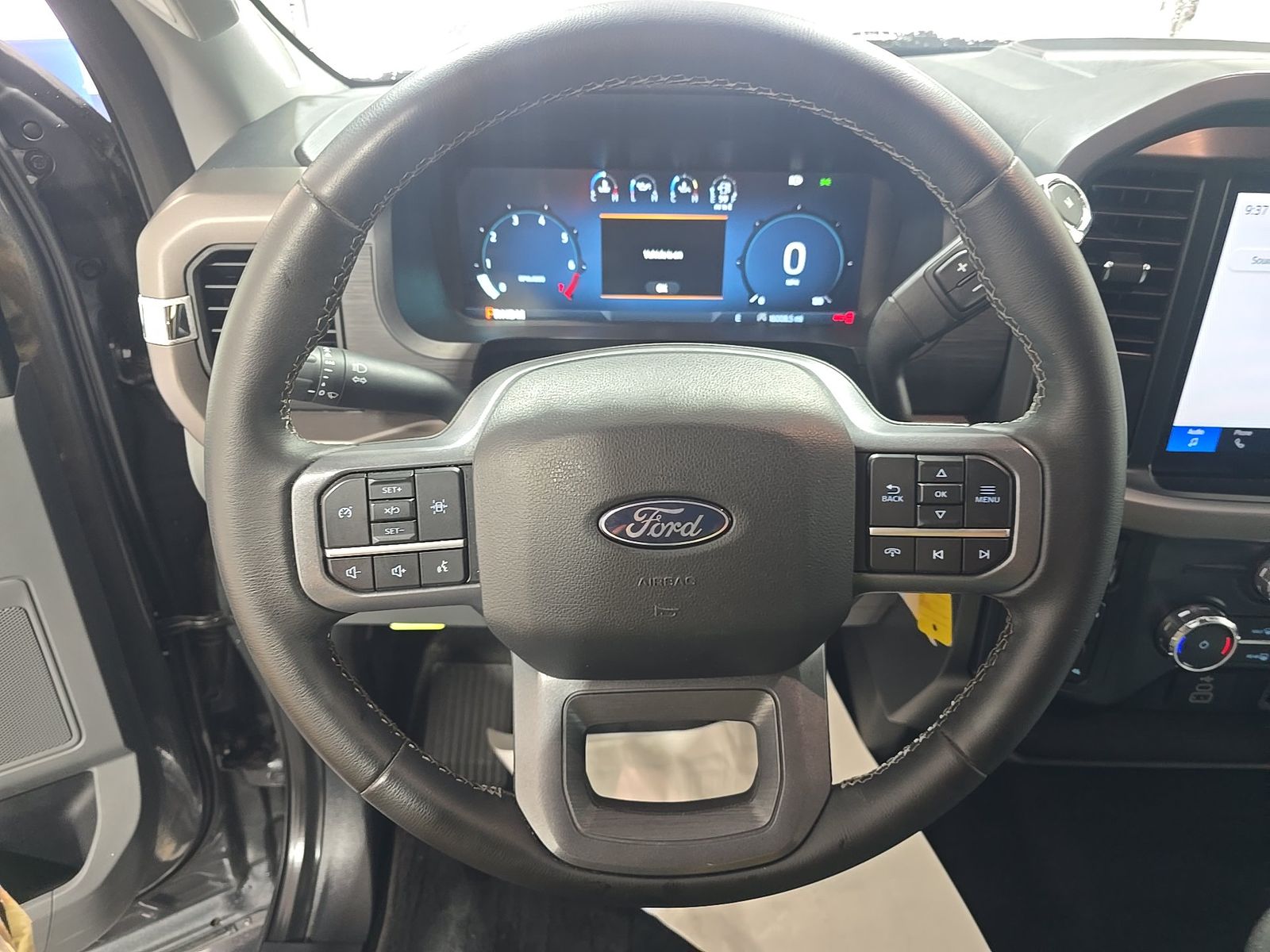 2025 Ford F-150 XLT AWD