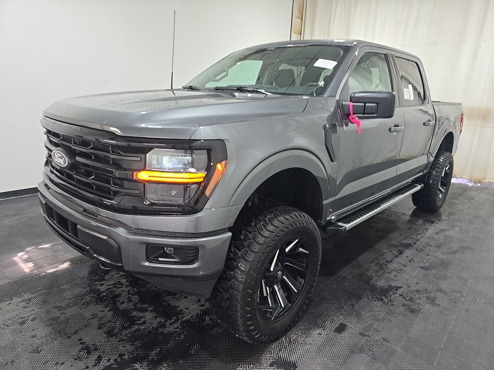 2025 Ford F-150 XLT AWD