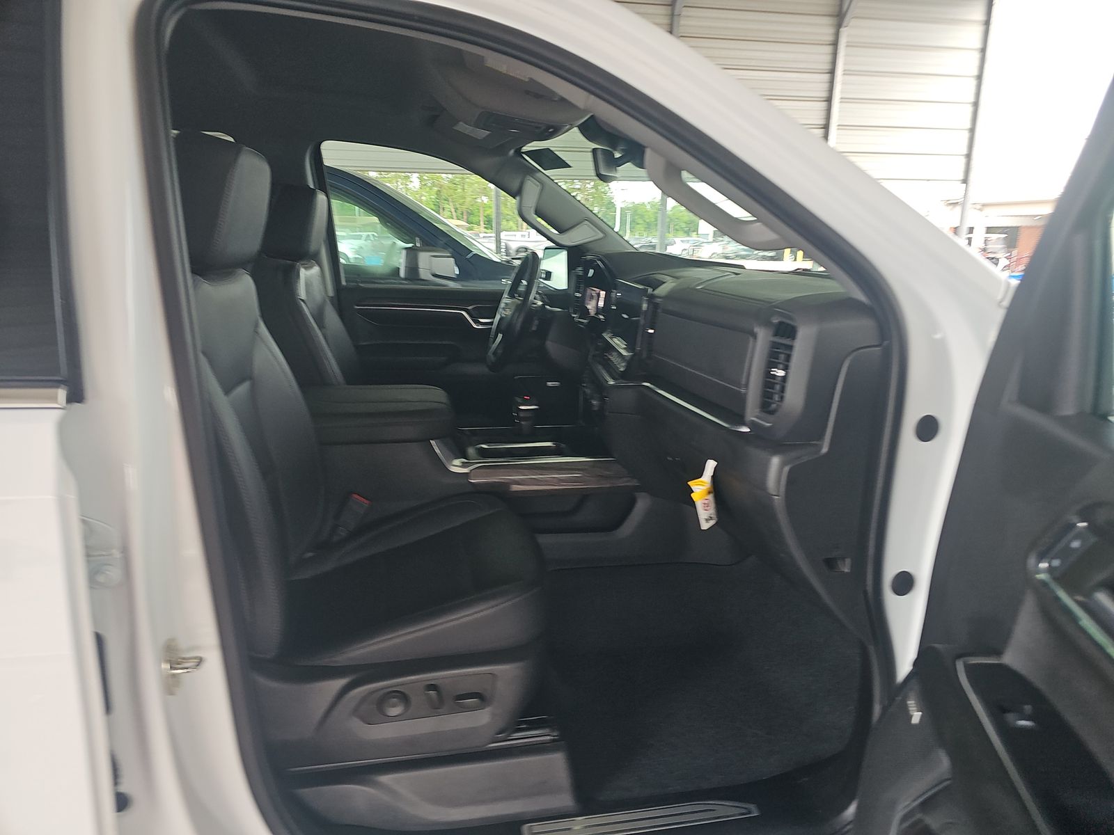 2023 Chevrolet Silverado 1500 LTZ AWD