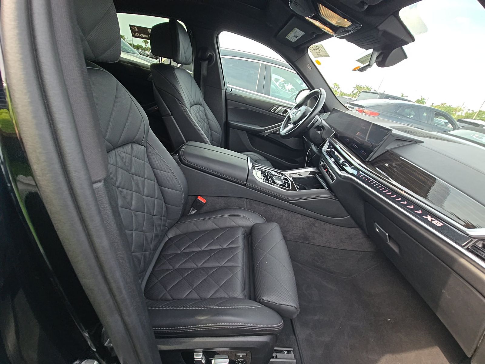 2025 BMW X6 xDrive40i AWD