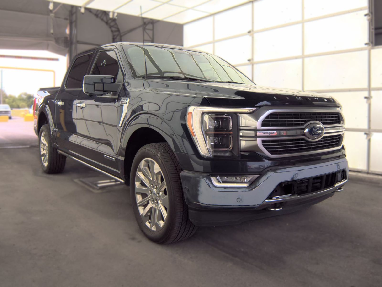 2023 Ford F-150 Hybrid Limited AWD