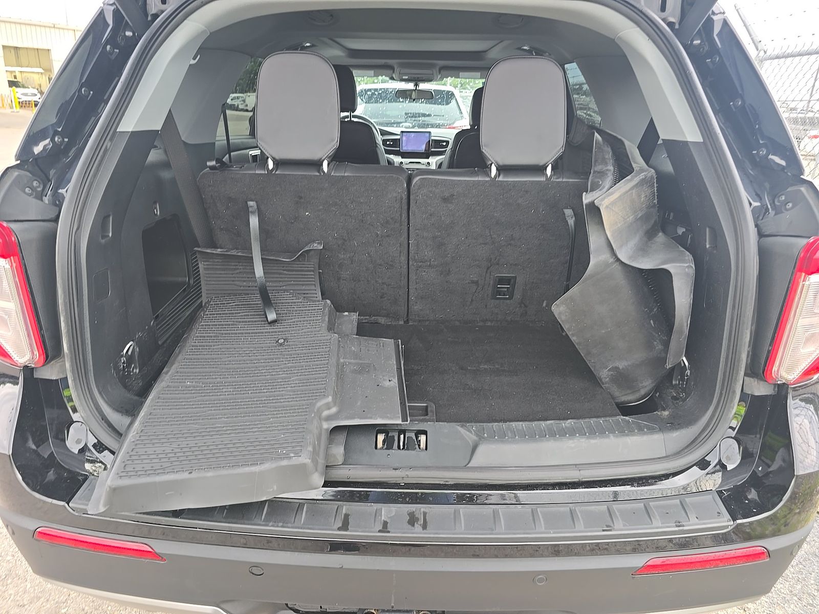 2023 Ford Explorer XLT AWD