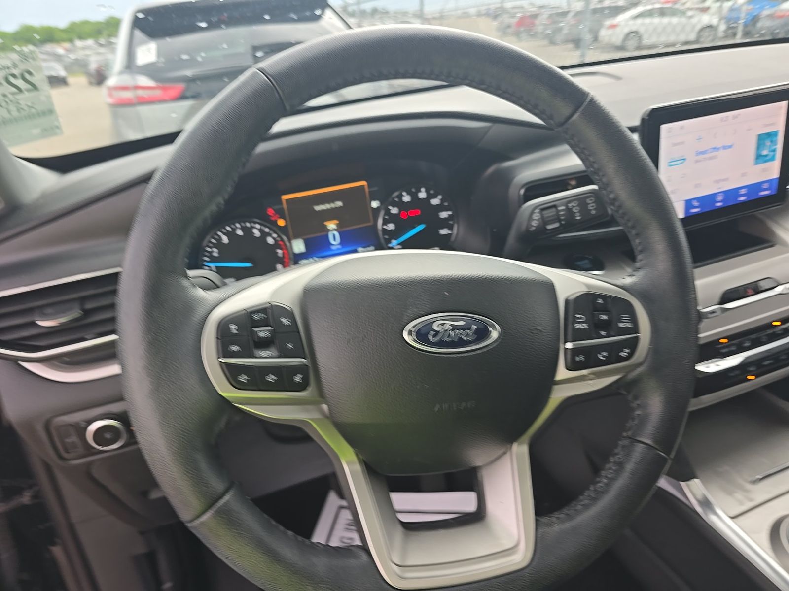 2023 Ford Explorer XLT AWD