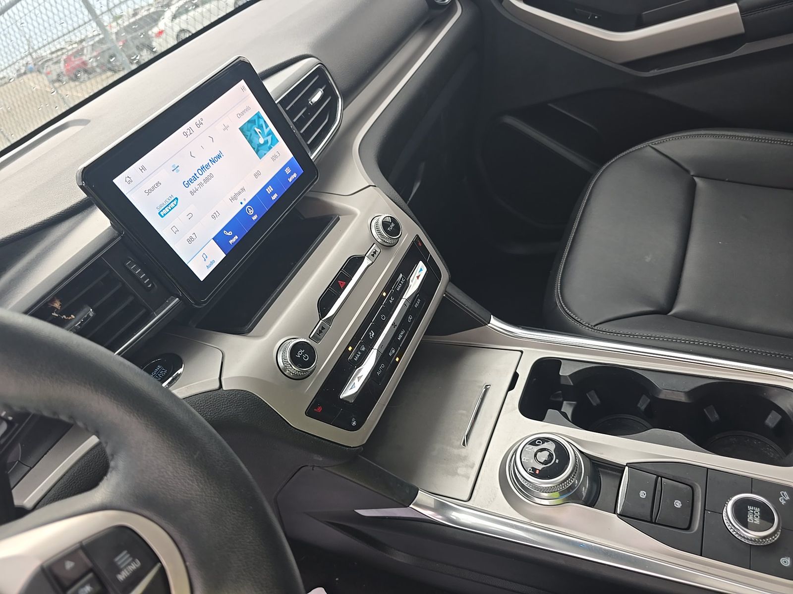 2023 Ford Explorer XLT AWD