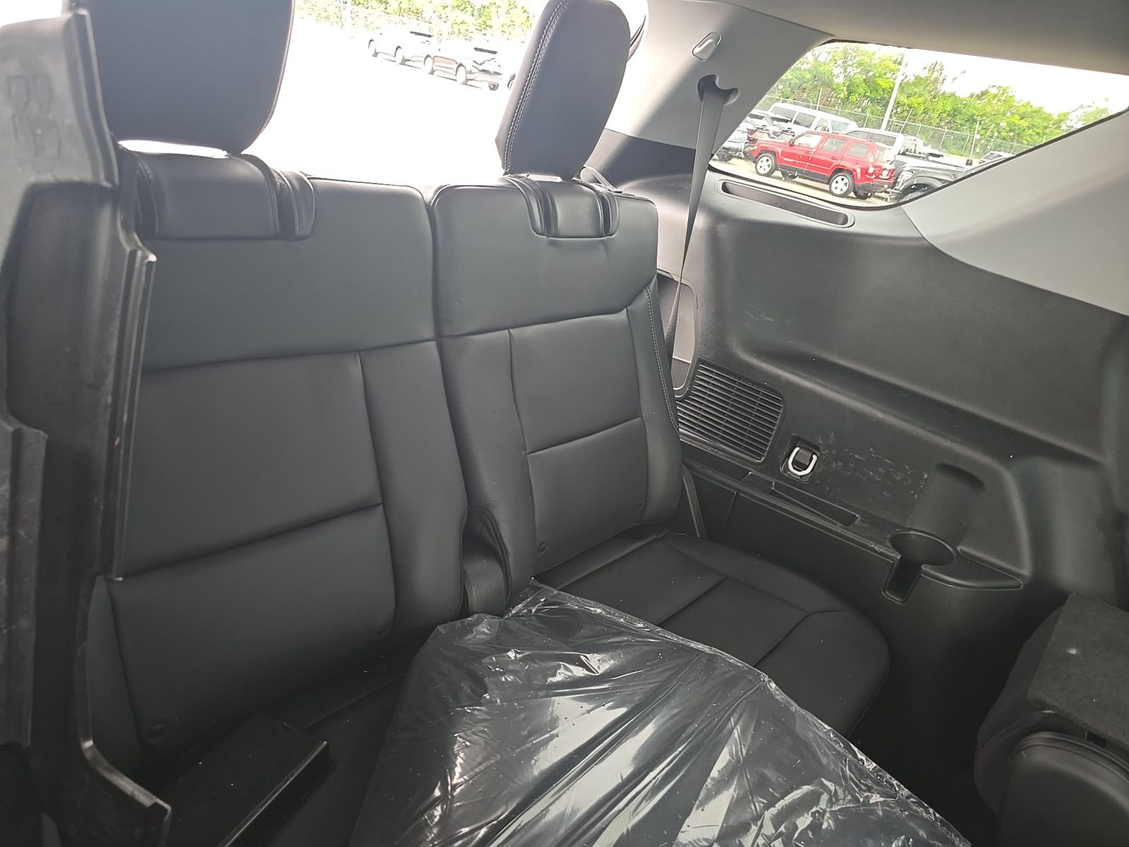2023 Ford Explorer XLT AWD