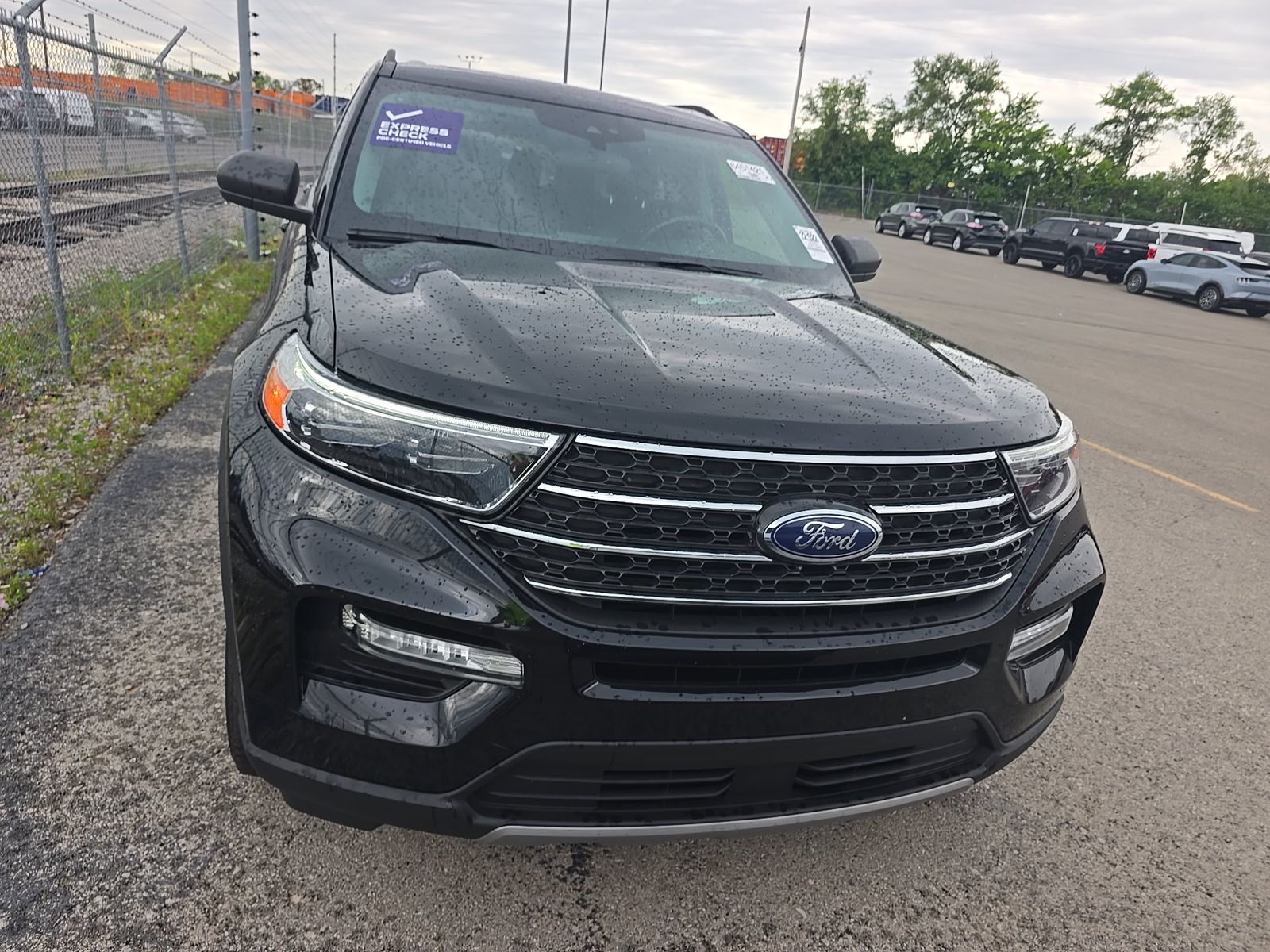2023 Ford Explorer XLT AWD