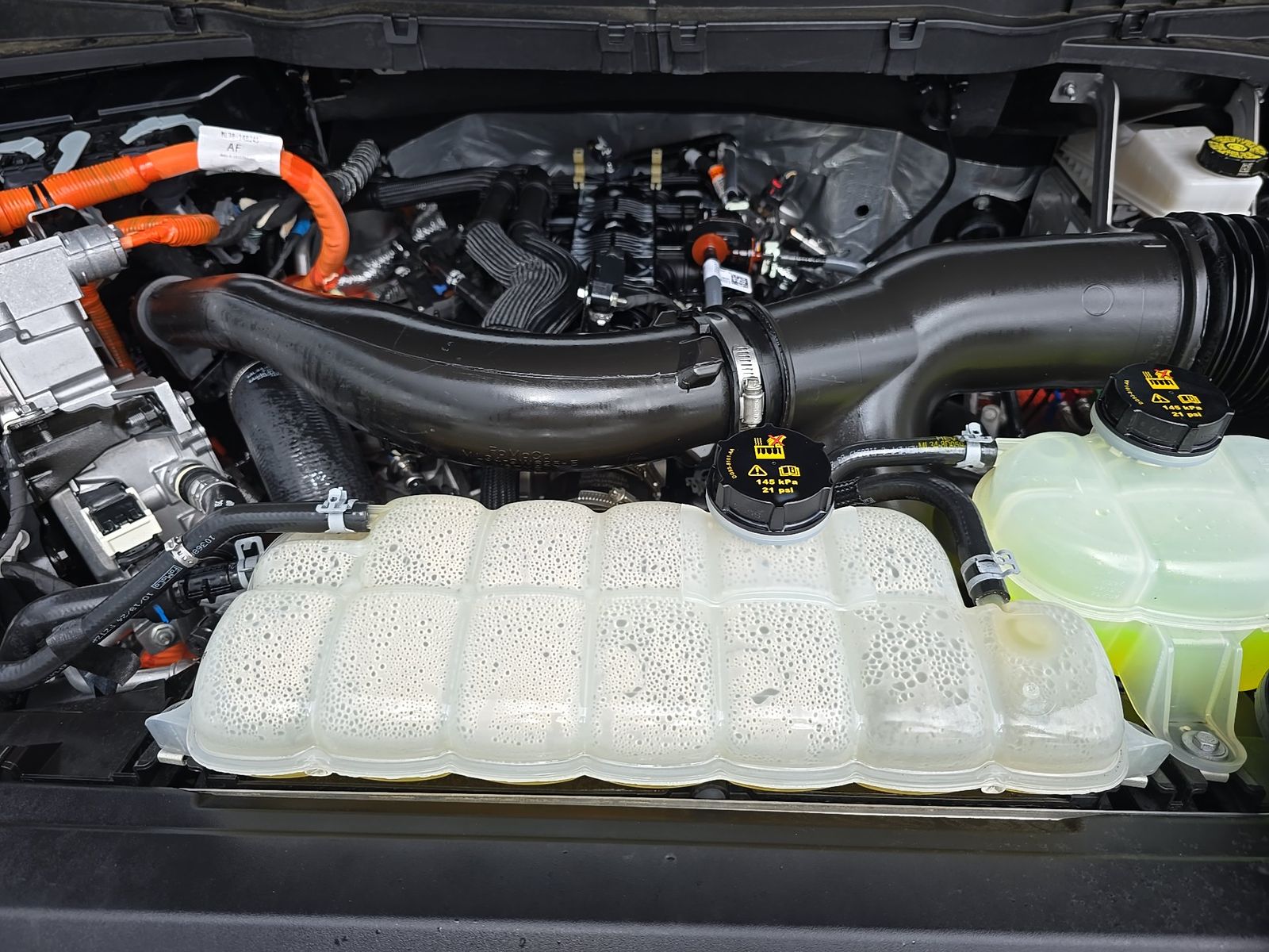 2025 Ford F-150 Hybrid Platinum AWD
