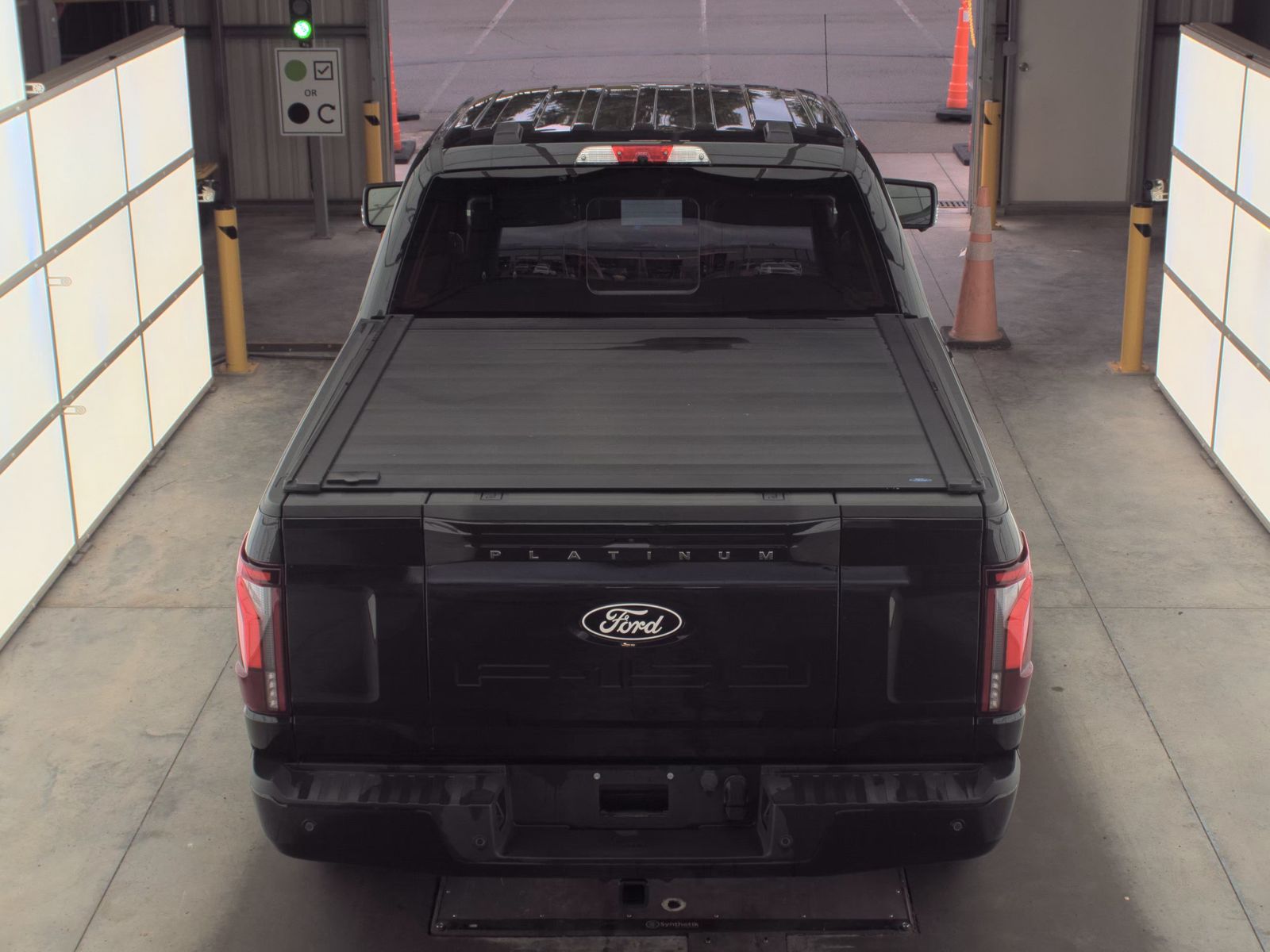 2025 Ford F-150 Hybrid Platinum AWD