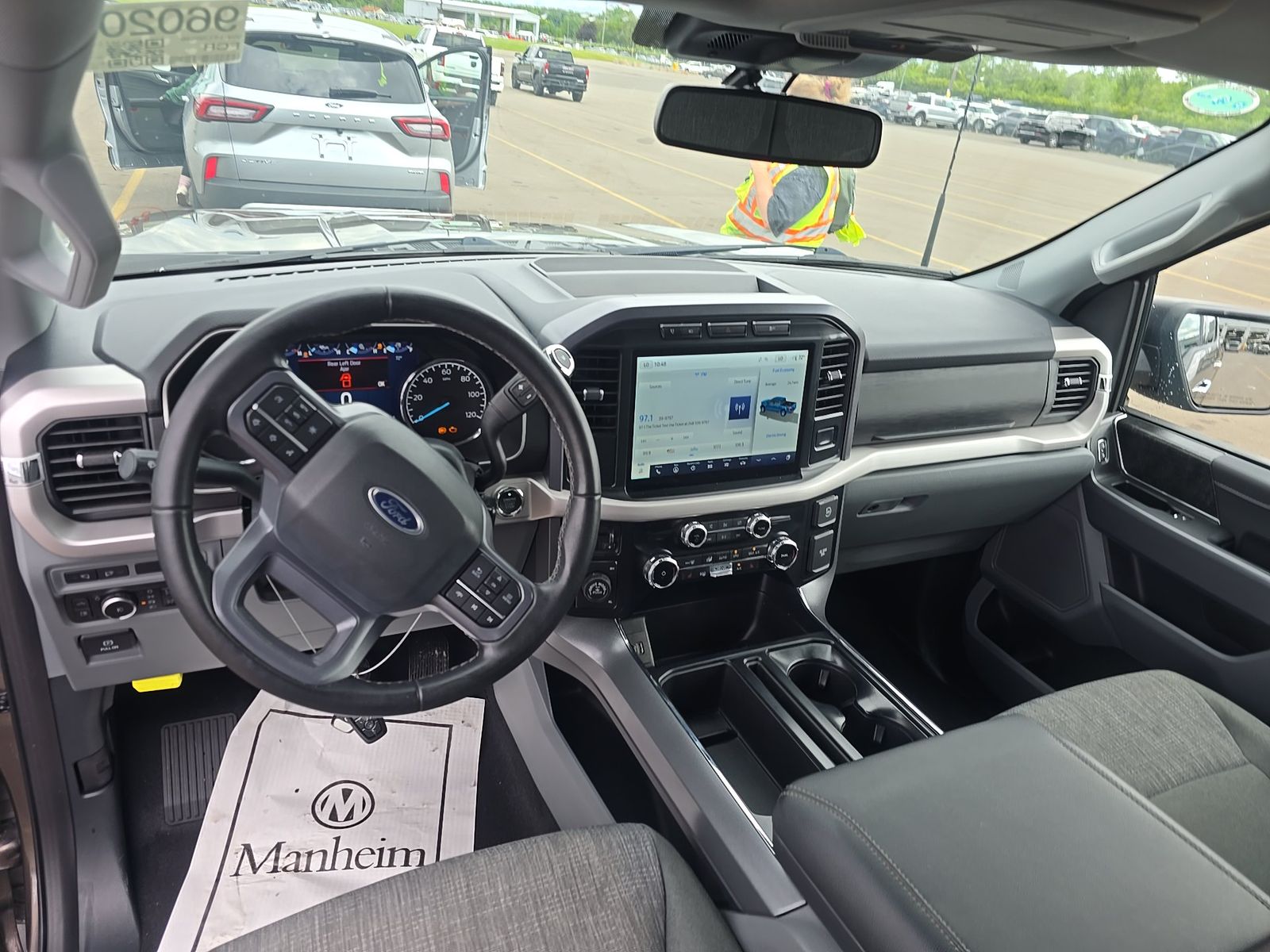 2023 Ford F-150 Hybrid XLT AWD