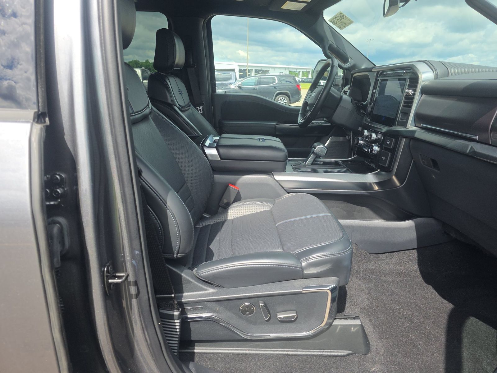 2024 Ford F-150 Hybrid Platinum AWD