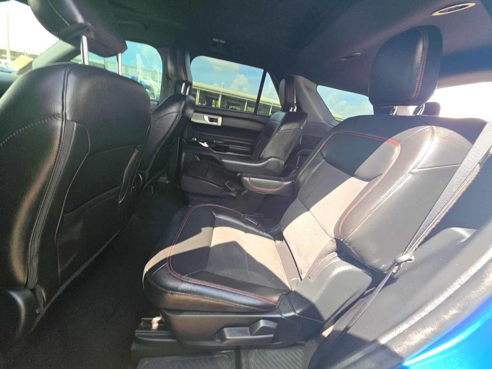 2022 Ford Explorer ST-Line FWD
