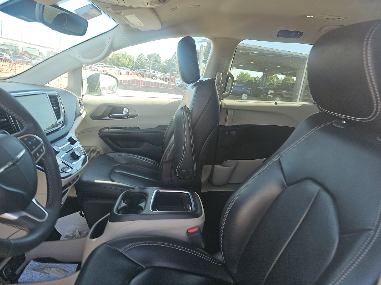 2023 Chrysler Pacifica Touring L FWD