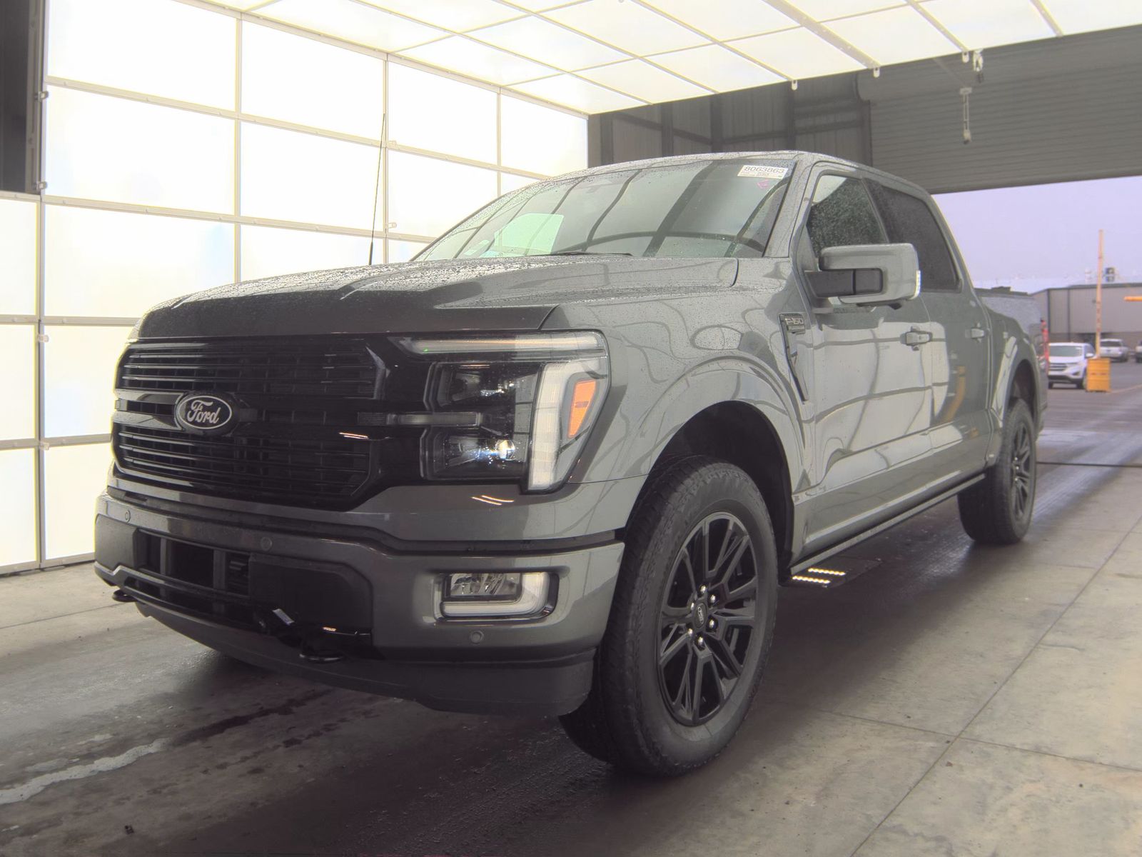 2025 Ford F-150 Platinum AWD