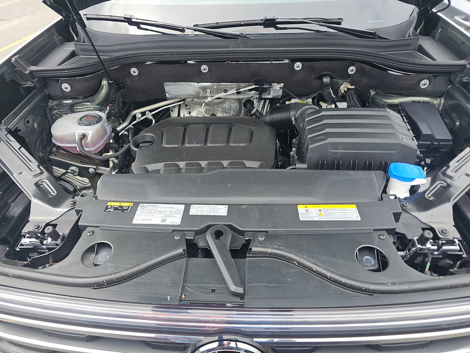 2024 Volkswagen Atlas 2.0T Peak Edition SE AWD