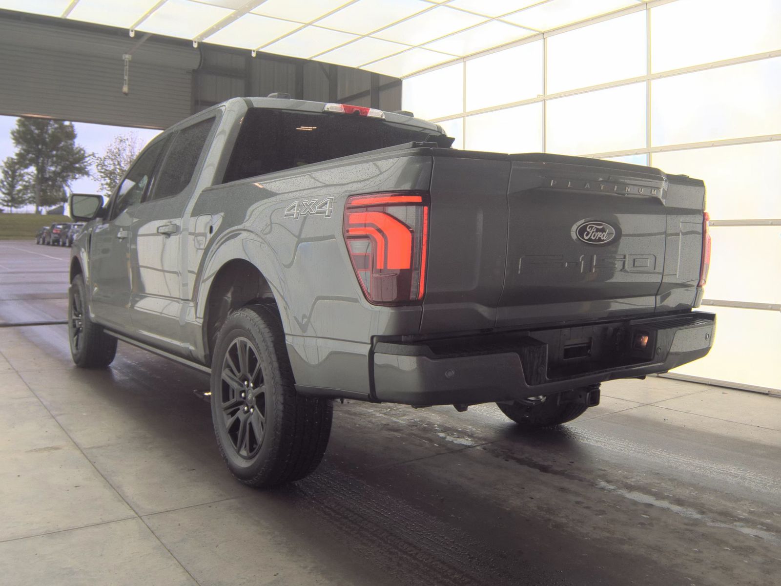 2025 Ford F-150 Platinum AWD