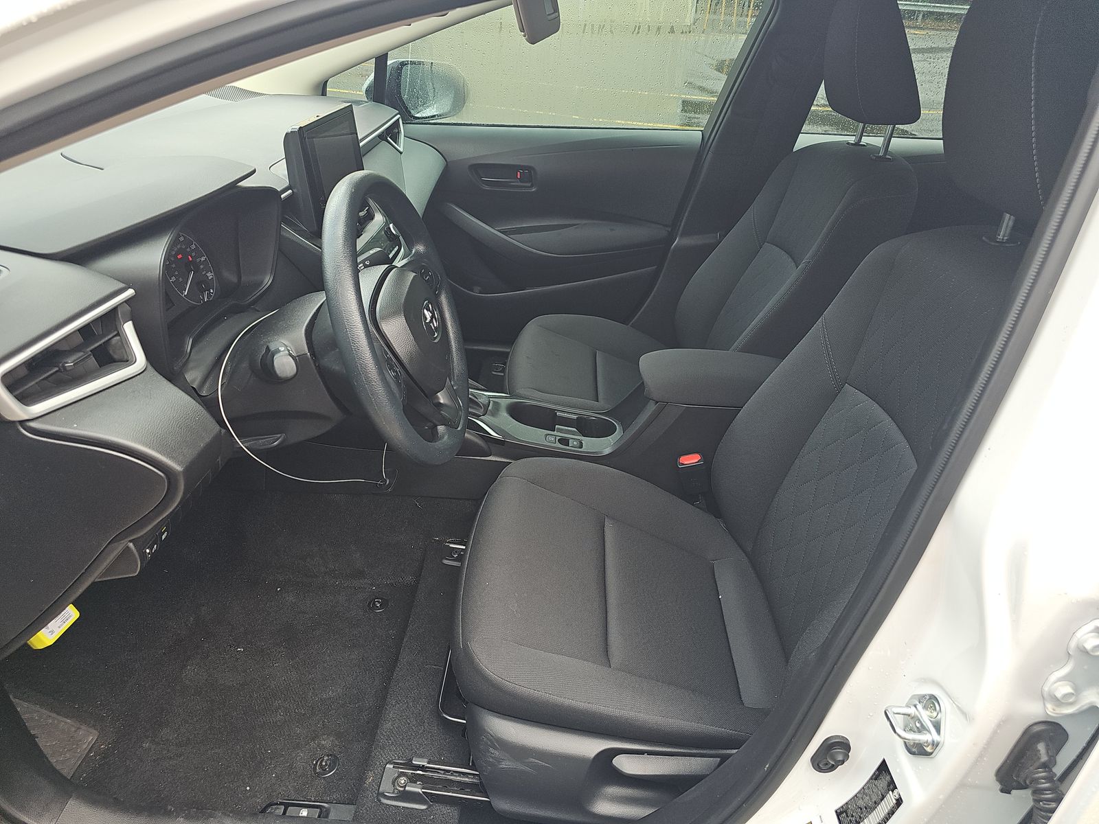 2025 Toyota Corolla LE FWD