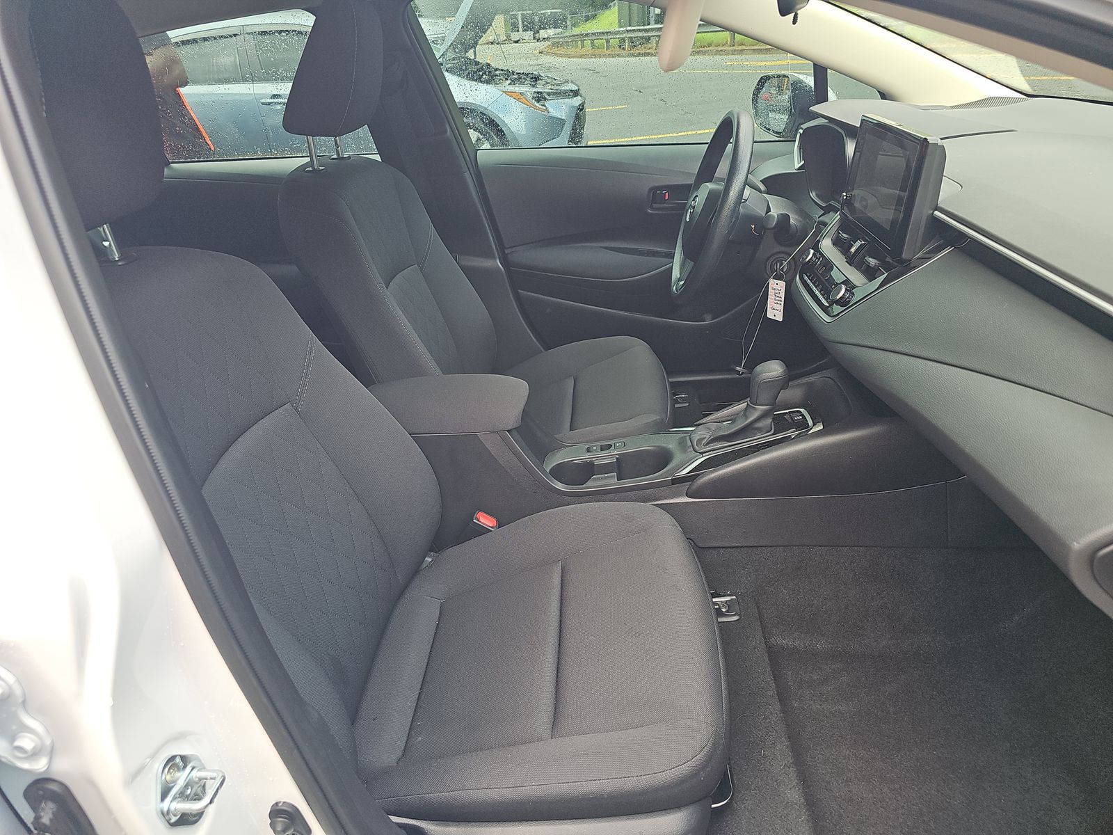 2025 Toyota Corolla LE FWD