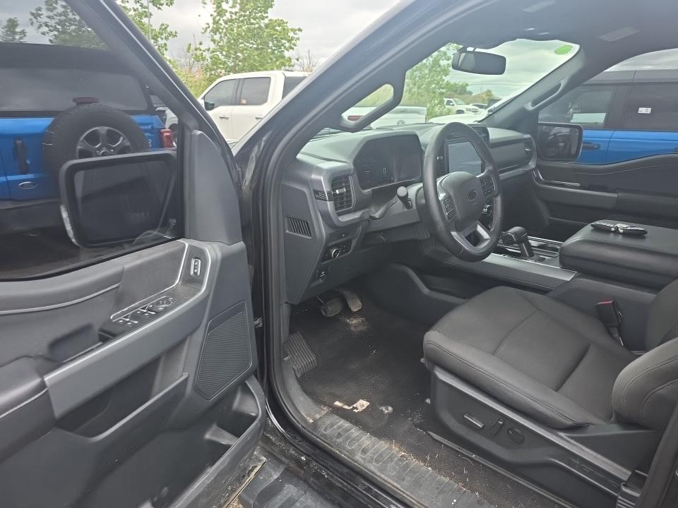 2025 Ford F-150 XLT AWD