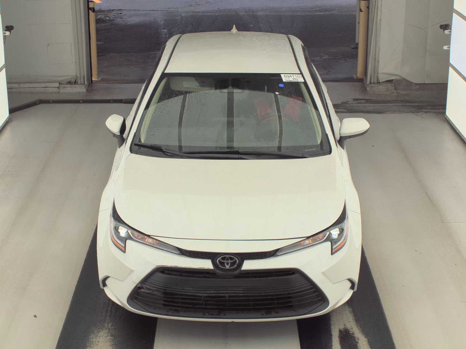 2025 Toyota Corolla LE FWD