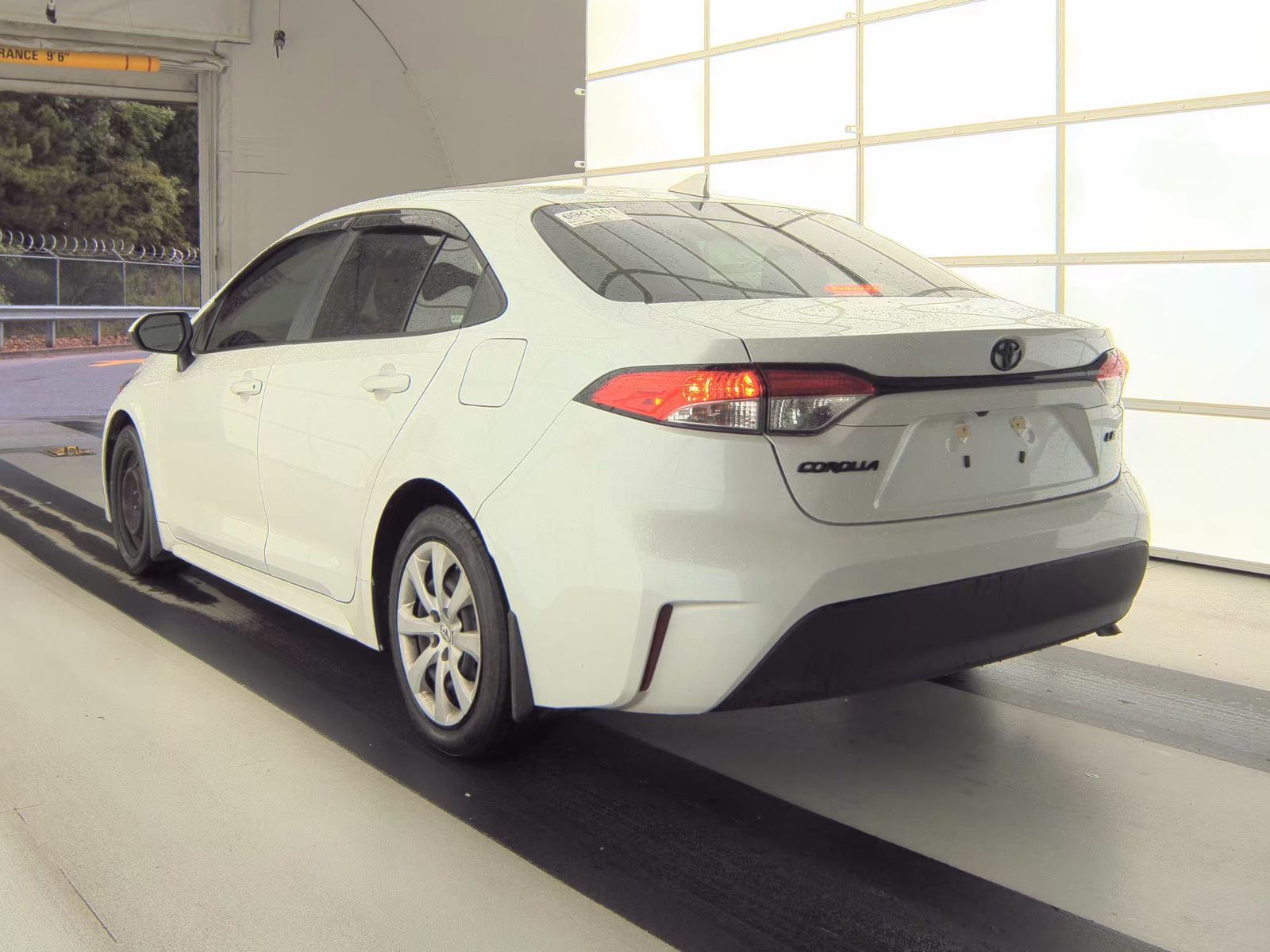 2025 Toyota Corolla LE FWD