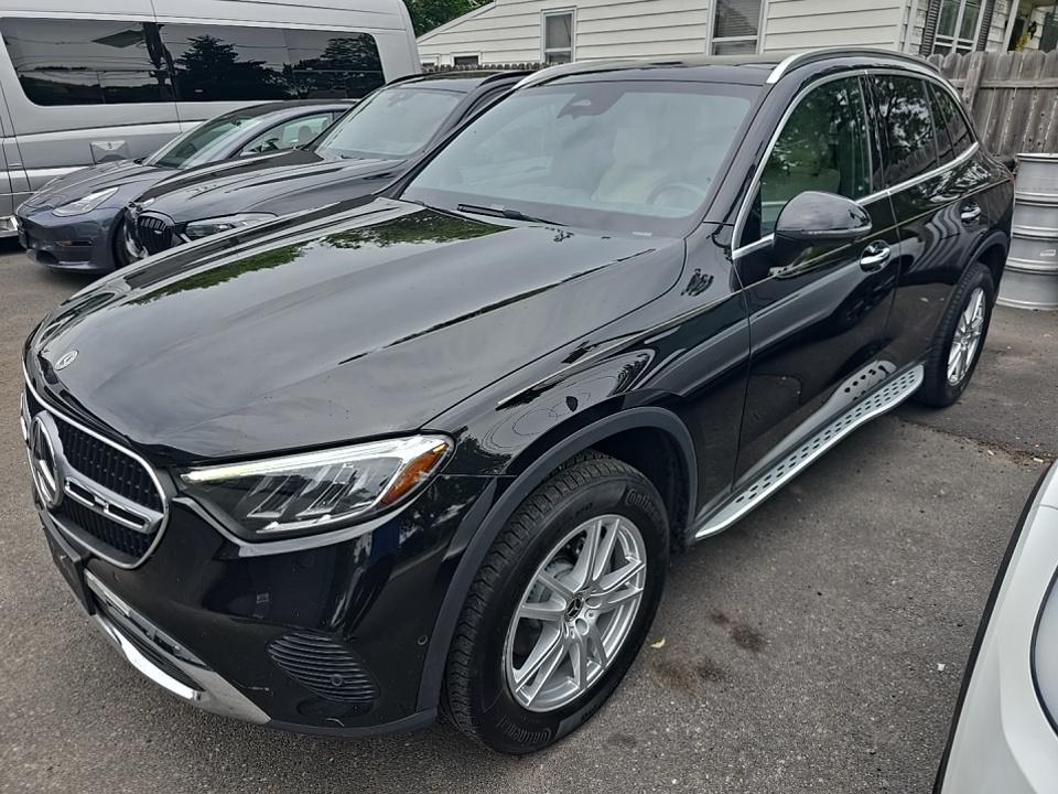 2023 Mercedes-Benz GLC GLC 300 AWD