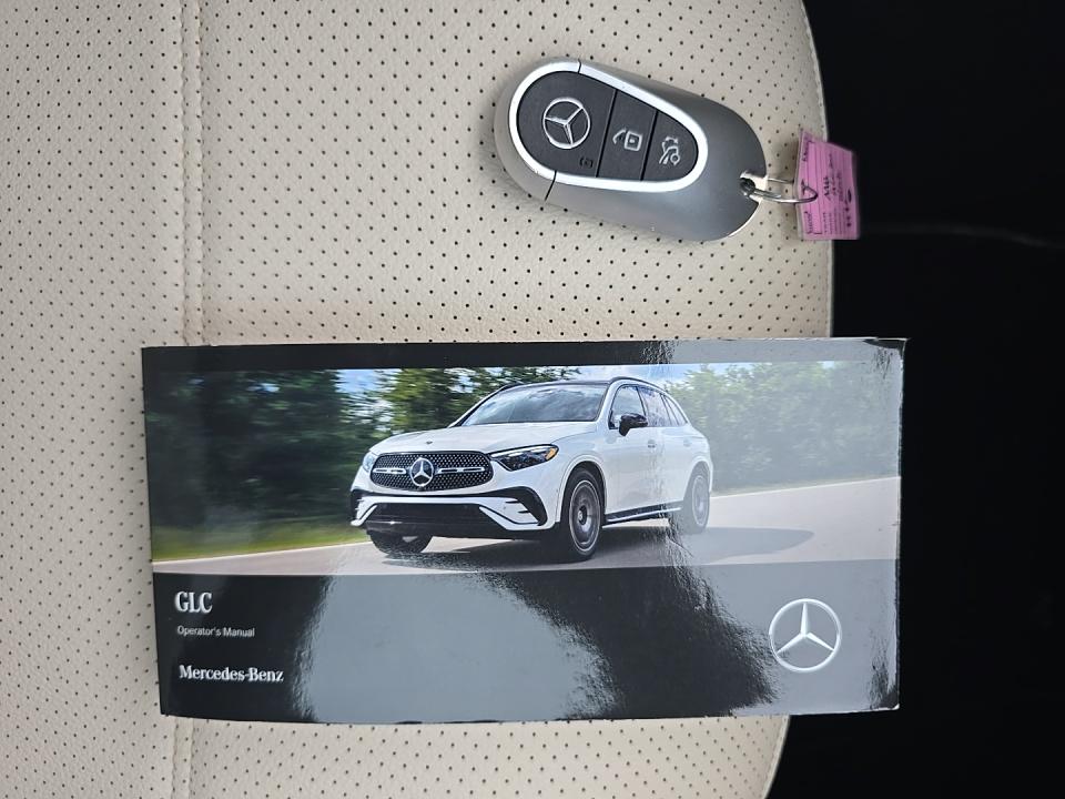 2023 Mercedes-Benz GLC GLC 300 AWD