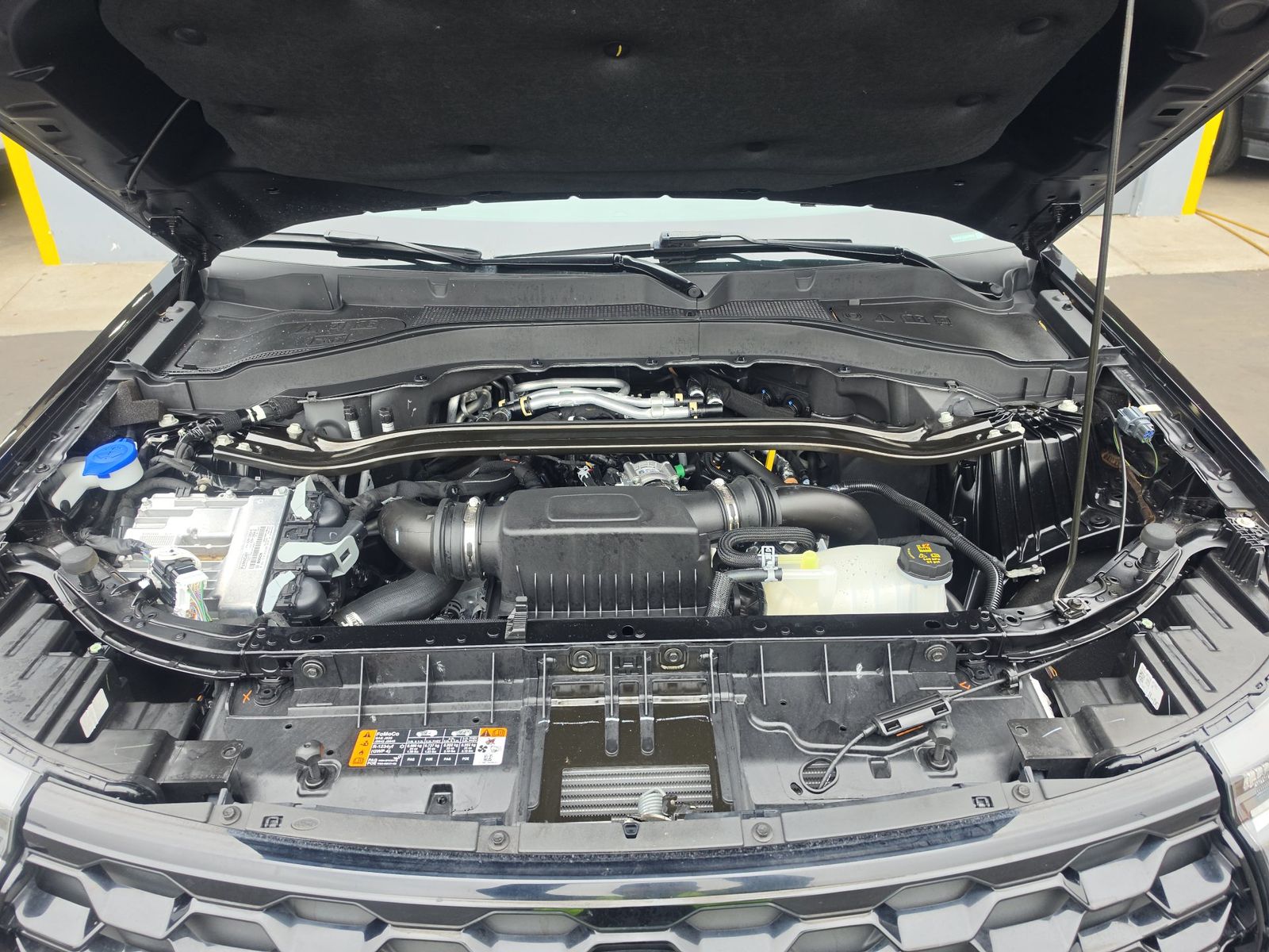 2025 Ford Explorer ST AWD