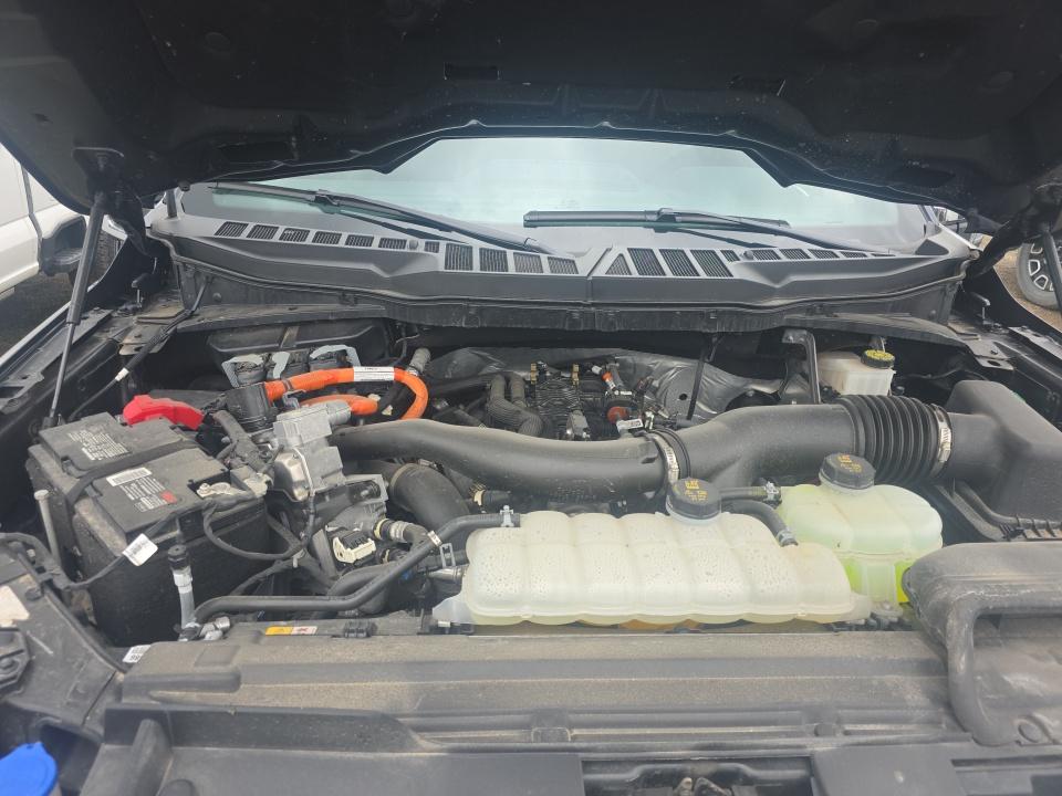 2024 Ford F-150 Hybrid Lariat AWD
