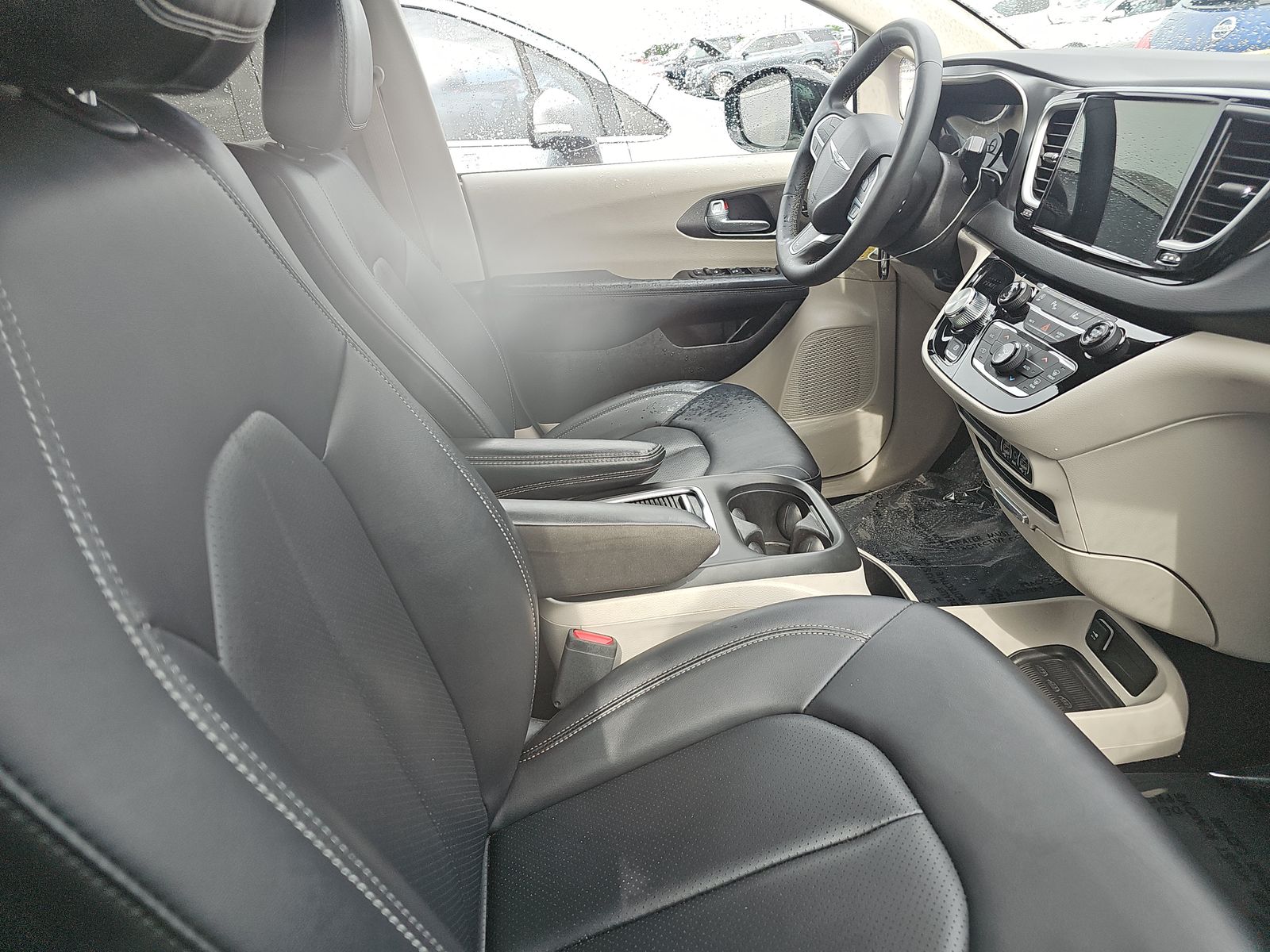 2024 Chrysler Pacifica Touring L FWD