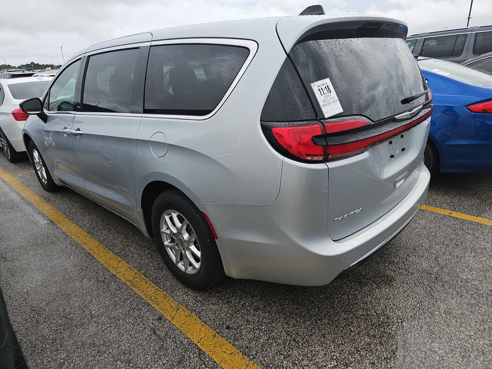 2024 Chrysler Pacifica Touring L FWD