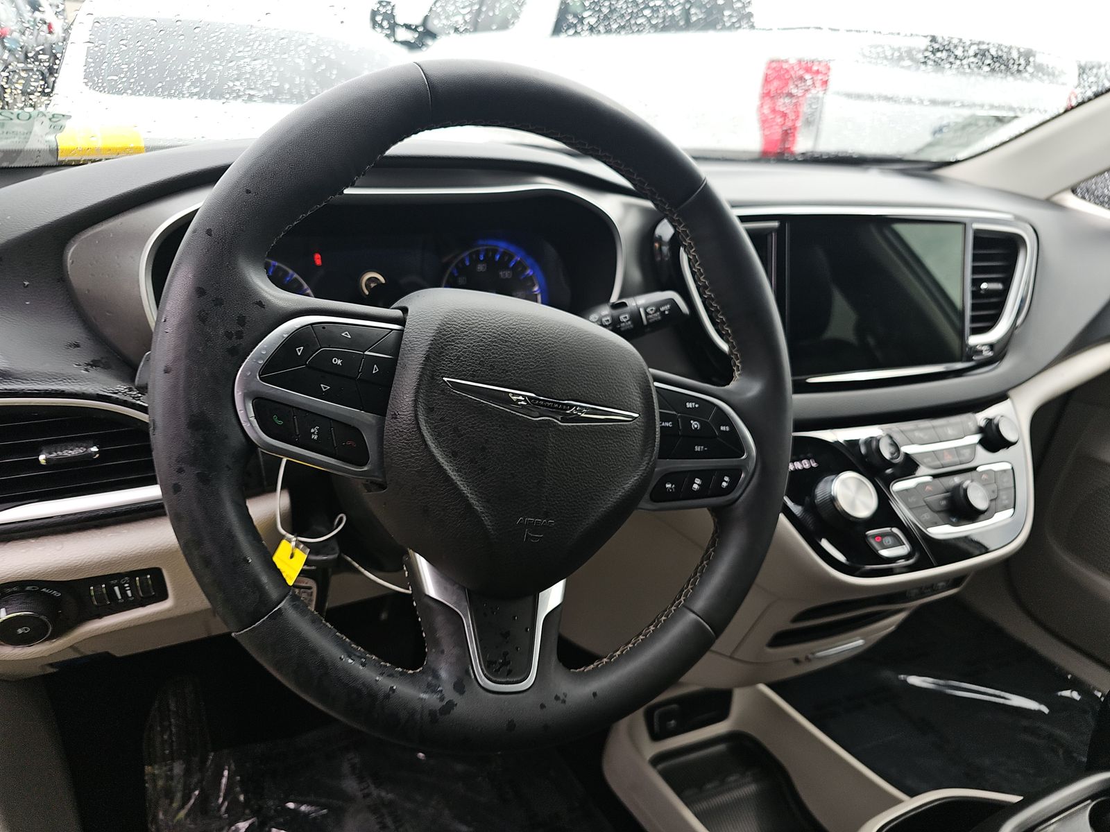 2024 Chrysler Pacifica Touring L FWD