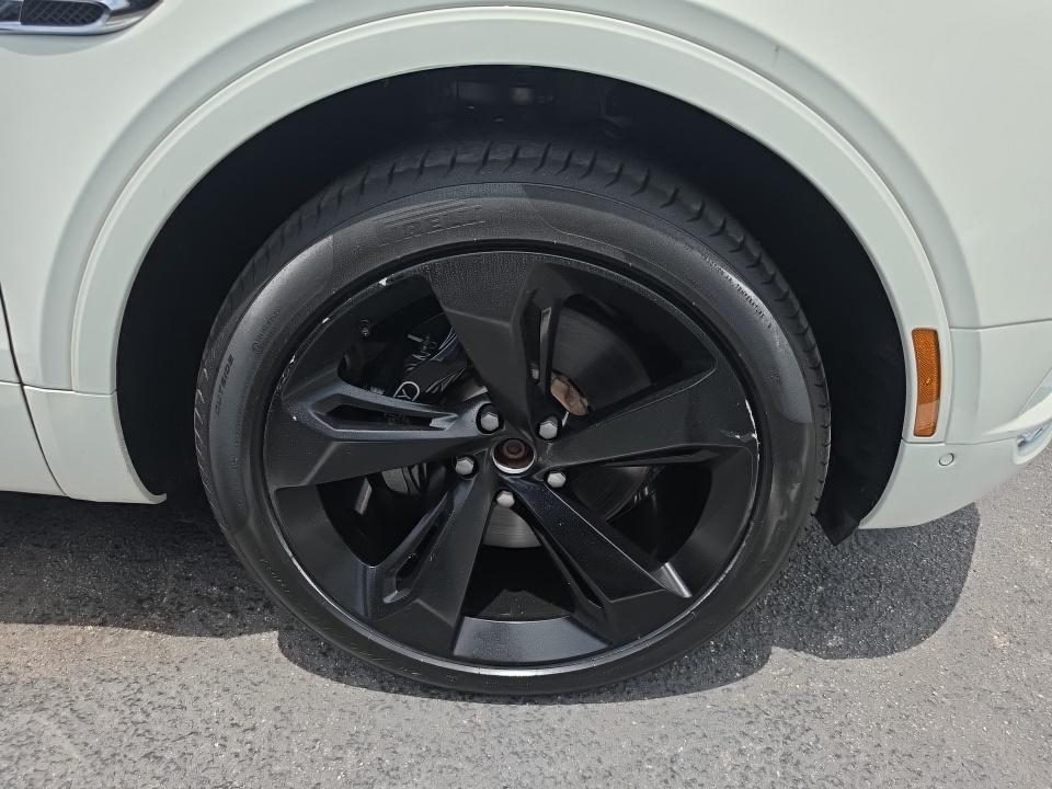 2018 Bentley Bentayga W12 Signature AWD
