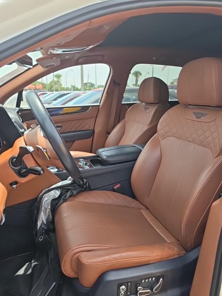 2018 Bentley Bentayga W12 Signature AWD