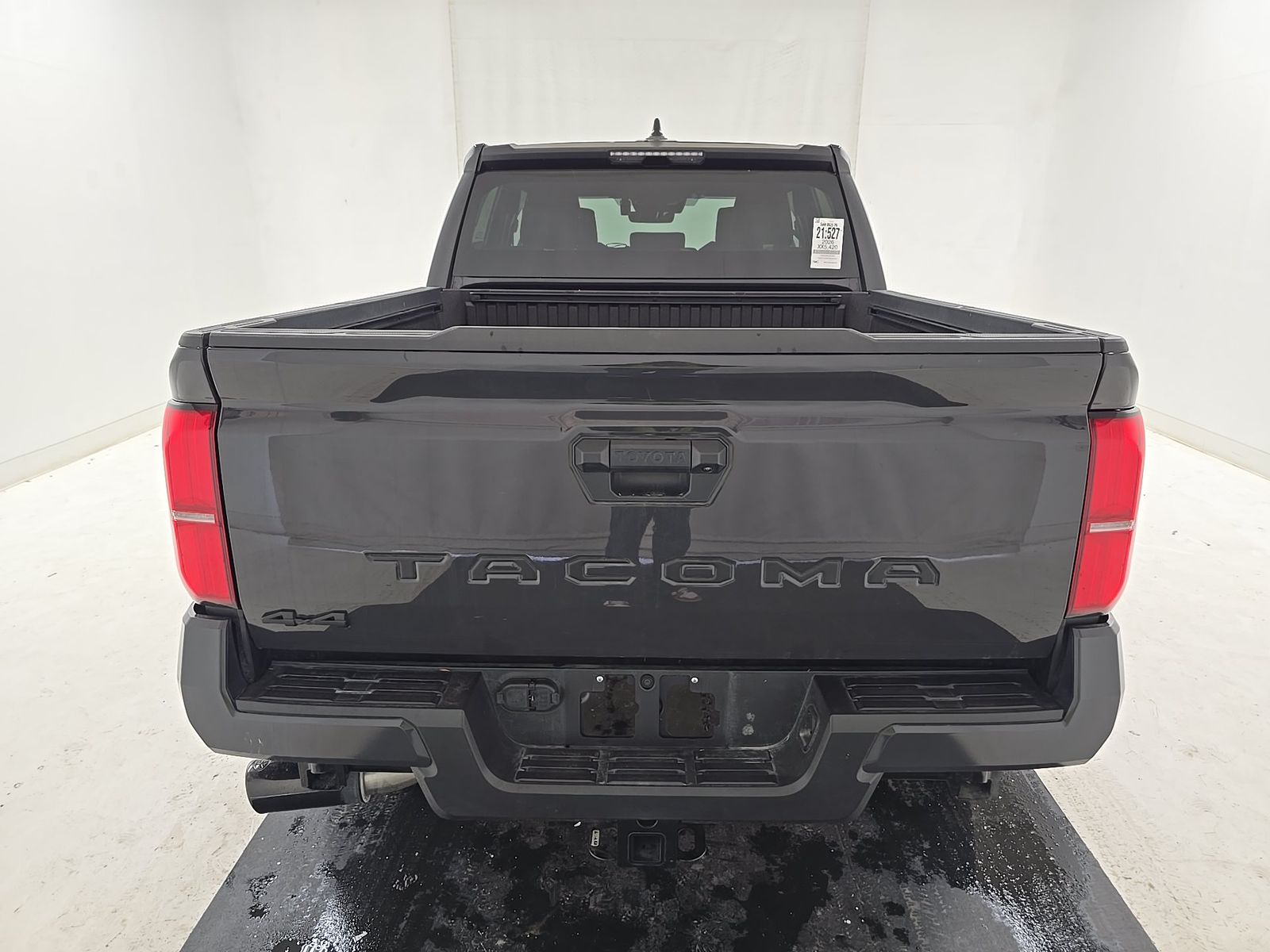2026 Toyota Tacoma SR5 AWD