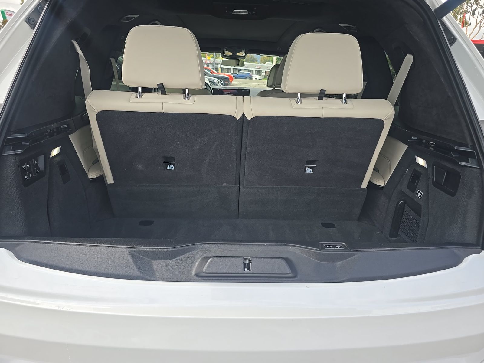 2023 BMW X7 xDrive40i AWD