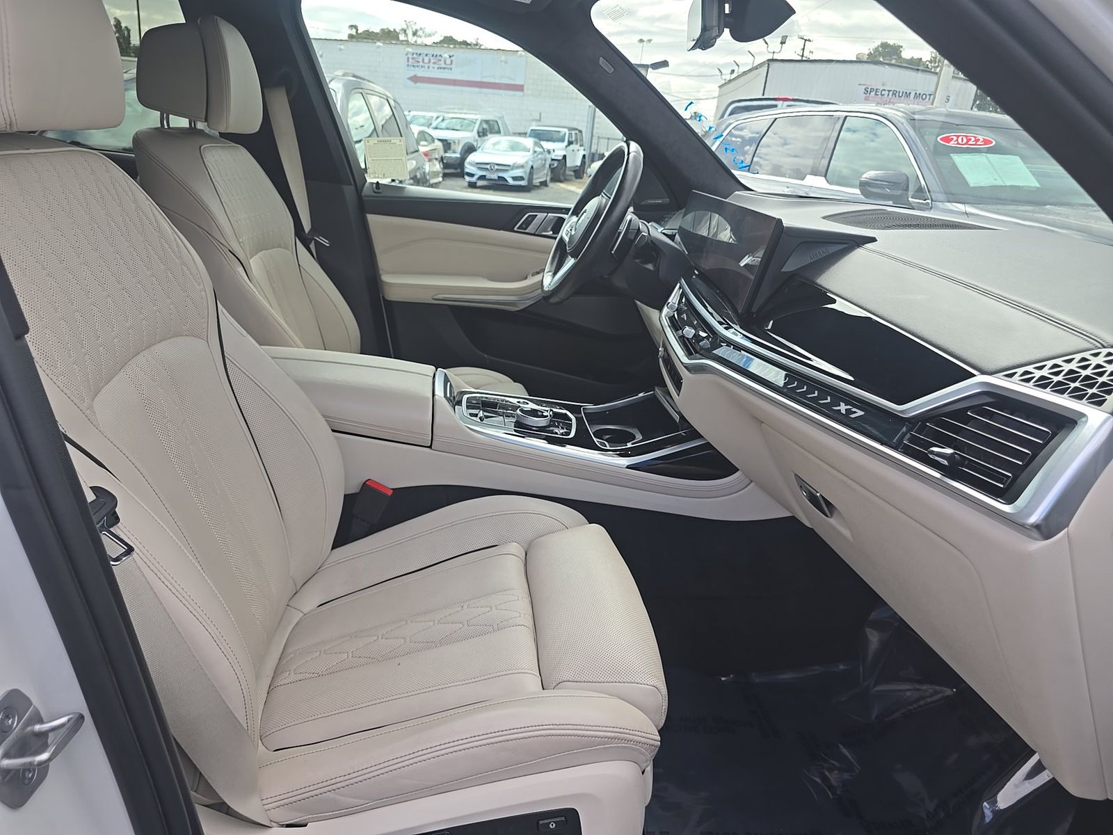 2023 BMW X7 xDrive40i AWD