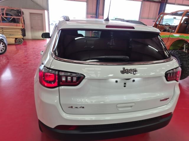 2023 Jeep Compass Latitude Lux AWD