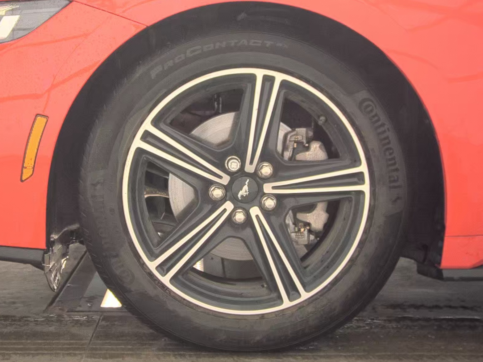 2025 Ford Mustang EcoBoost Premium FWD