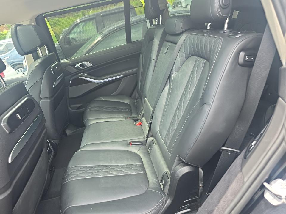 2024 BMW X7 xDrive40i AWD