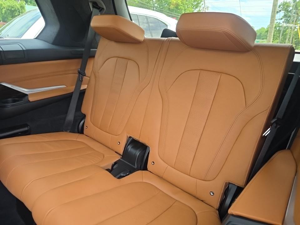 2021 BMW X7 xDrive40i AWD