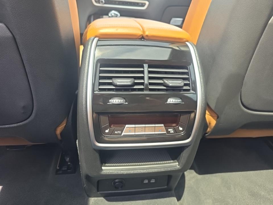 2021 BMW X7 xDrive40i AWD
